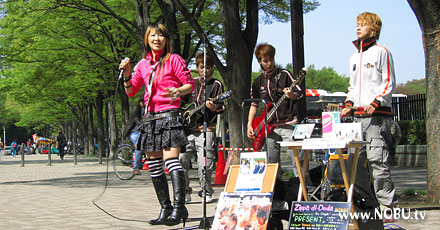 路上ライブ
